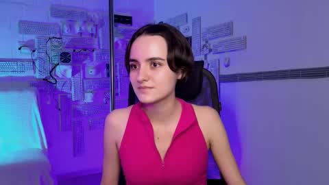 katewillows online show from 30, 11, 2025