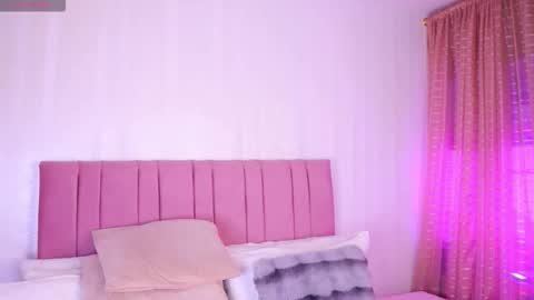   online show from 8, 10, 2025