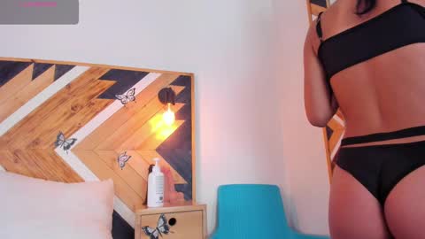 Snapshot of kathaleiya_ozz chatting on 1, 3, 2025 Kathaleiya Ozz online show from 1, 3, 2025