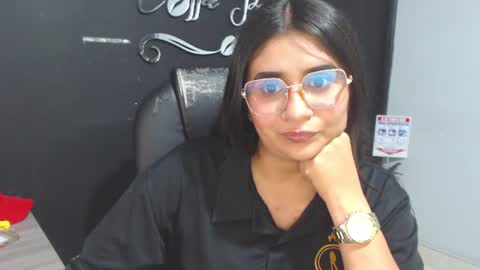 Call me Lau  online show from 20, 7, 2026