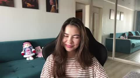 Snapshot of katheleenschraub chatting on 14, 7, 2026 Elle online show from 14, 7, 2026