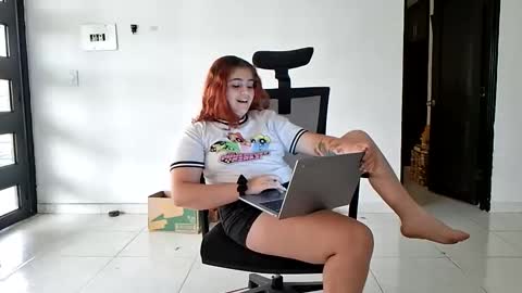 Snapshot of kathy3110 chatting on 27, 4, 2026 Kathy online show from 27, 4, 2026
