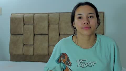 Snapshot of katiacuper chatting on 5, 12, 2024 Katia Cuper online show from 5, 12, 2024