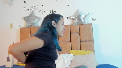 Snapshot of katiacuper chatting on 22, 1, 2025 Katia Cuper online show from 22, 1, 2025