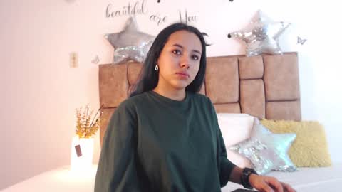 Snapshot of katiacuper chatting on 25, 1, 2025 Katia Cuper online show from 25, 1, 2025