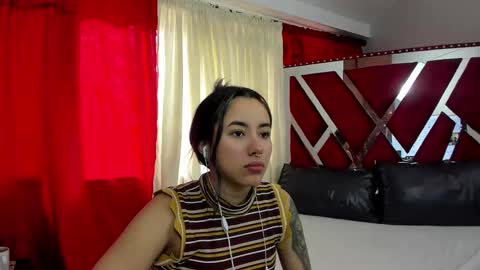 Snapshot of katiacuper chatting on 9, 2, 2025 Katia Cuper online show from 9, 2, 2025