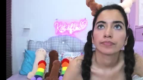 Katia online show from 4, 2, 2025