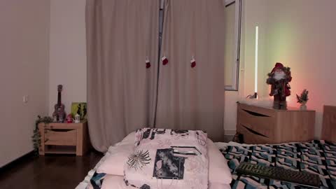 Kate online show from 1, 2, 2025