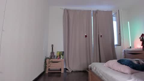 Kate online show from 8, 2, 2025