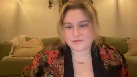katiecopper27 online show from 28, 5, 2026