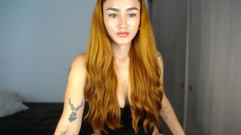 Snapshot of katiejane_ chatting on 5, 2, 2025 Katie Jane online show from 5, 2, 2025