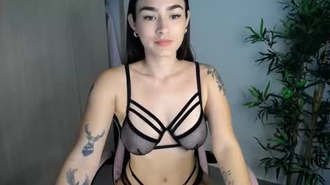 Snapshot of katiejane_ chatting on 26, 6, 2026 Katie Jane online show from 26, 6, 2026