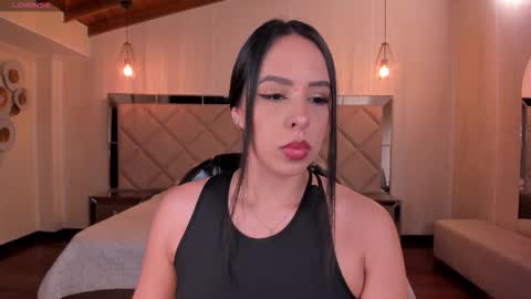 Snapshot of katiestonne chatting on 25, 11, 2025 Kate Stonne online show from 25, 11, 2025