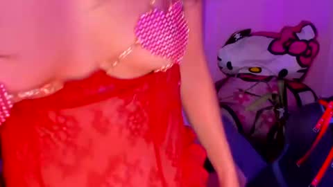 Snapshot of katiuska_doll_squirt chatting on 2, 7, 2026 katiuska_doll_squirt online show from 2, 7, 2026