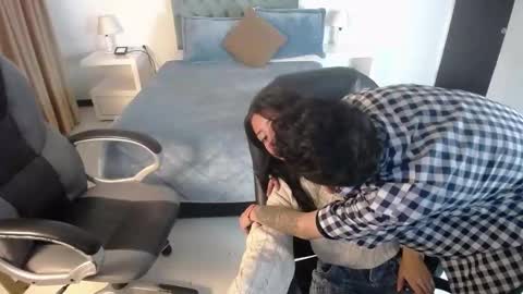 Snapshot of katnia_and_marcuz chatting on 25, 2, 2025 Katnia and Marcuz online show from 25, 2, 2025