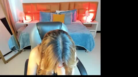 Snapshot of katnia_and_marcuz chatting on 27, 9, 2025 Katnia and Marcuz online show from 27, 9, 2025