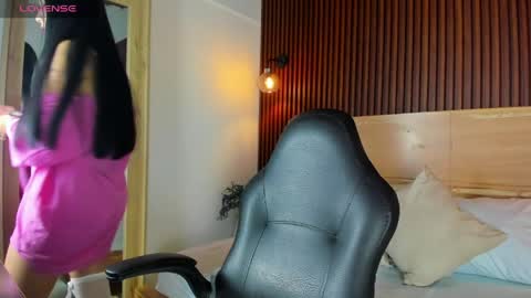 Snapshot of katnissa_28 chatting on 1, 4, 2026 K A T online show from 1, 4, 2026