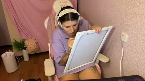   naked in pvt show 100 tk online show from 21, 11, 2025