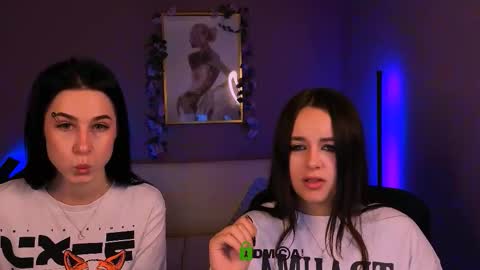 Snapshot of katty_nuar chatting on 17, 12, 2025 Katty online show from 17, 12, 2025