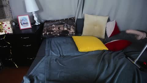 Katty online show from 2, 2, 2025