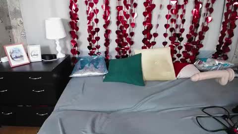 Katty online show from 1, 3, 2025