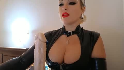 KatuhaX online show from 4, 10, 2025