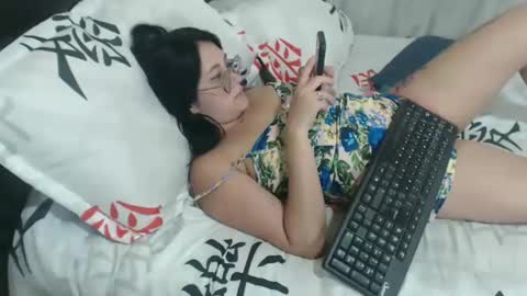 Snapshot of katy_bello chatting on 15, 2, 2025 katy online show from 15, 2, 2025