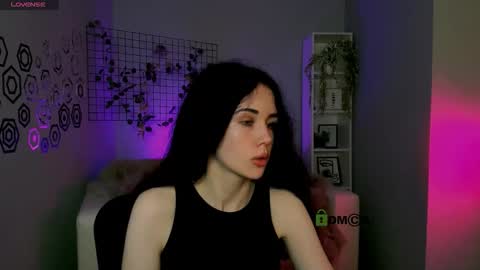 Snapshot of katy_may_ chatting on 8, 10, 2025 Kate online show from 8, 10, 2025