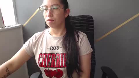 Snapshot of katybelladonna chatting on 2, 3, 2025 KATY online show from 2, 3, 2025