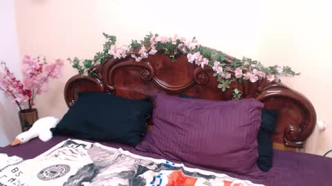 Snapshot of katydoll_ chatting on 12, 3, 2025 Katy online show from 12, 3, 2025