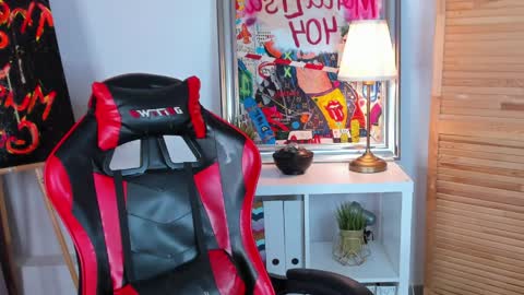 katymeaw online show from 6, 4, 2026