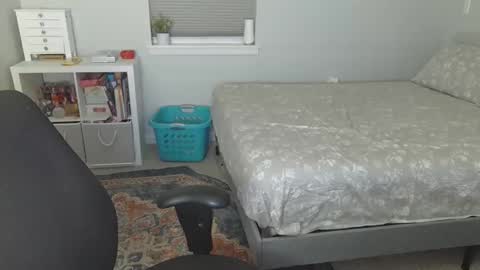 Katy online show from 9, 4, 2026