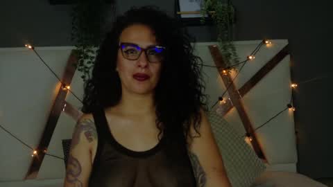 Snapshot of katyrataylor__ chatting on 31, 3, 2026 katyrataylor__ online show from 31, 3, 2026