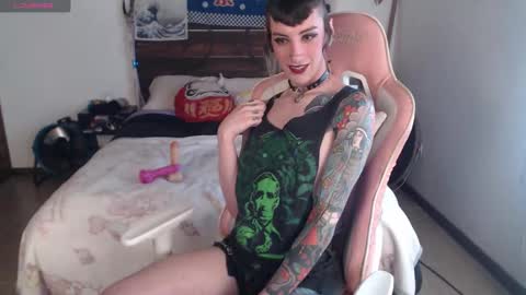Snapshot of kawaimisfit chatting on 9, 10, 2025 luna online show from 9, 10, 2025