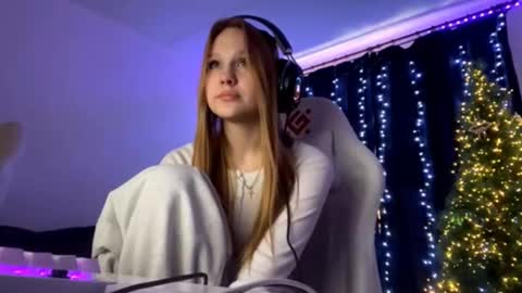 Snapshot of kayceefroehner chatting on 8, 1, 2026 Amia online show from 8, 1, 2026