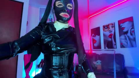 CAMILA online show from 23, 2, 2025