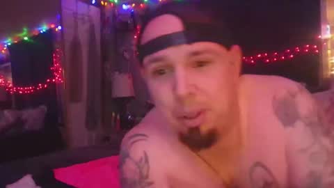 Snapshot of kaylaandmike23 chatting on 1, 6, 2026 M and K online show from 1, 6, 2026
