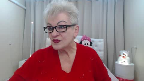 Snapshot of kaylesmoll chatting on 16, 1, 2026 kaylesmoll online show from 16, 1, 2026