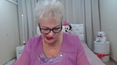 Snapshot of kaylesmoll chatting on 31, 1, 2026 kaylesmoll online show from 31, 1, 2026