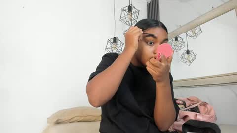 Snapshot of kayna_gomez chatting on 6, 6, 2026 Kayna online show from 6, 6, 2026