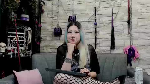 Miss Kazia online show from 4, 3, 2026