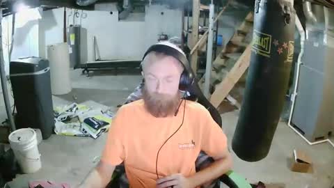 Snapshot of kazthesub chatting on 19, 10, 2025 kazthesub online show from 19, 10, 2025