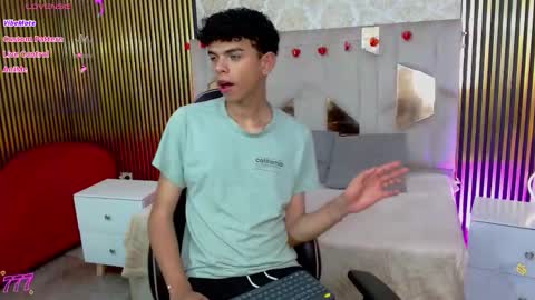 Snapshot of keahi_tay chatting on 25, 3, 2026 keahi online show from 25, 3, 2026