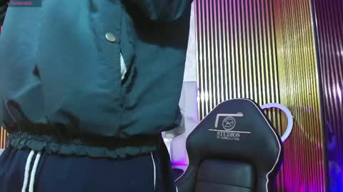 Snapshot of keahi_tay chatting on 13, 4, 2026 keahi online show from 13, 4, 2026