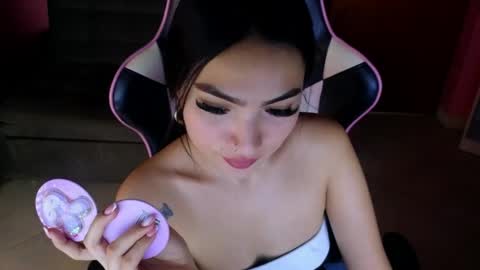 keeiity_moon online show from 13, 5, 2026