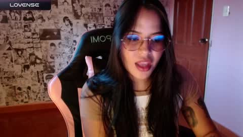 Kimk online show from 19, 2, 2025