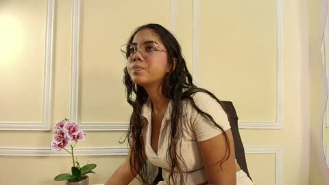 keila online show from 25, 9, 2025