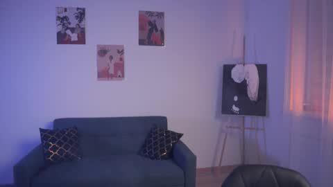 keira_knight online show from 13, 3, 2026