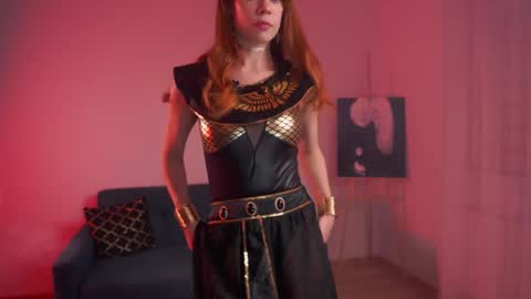 keira_knight online show from 17, 4, 2026