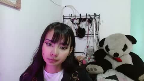 annie rosse16 online show from 2, 12, 2025